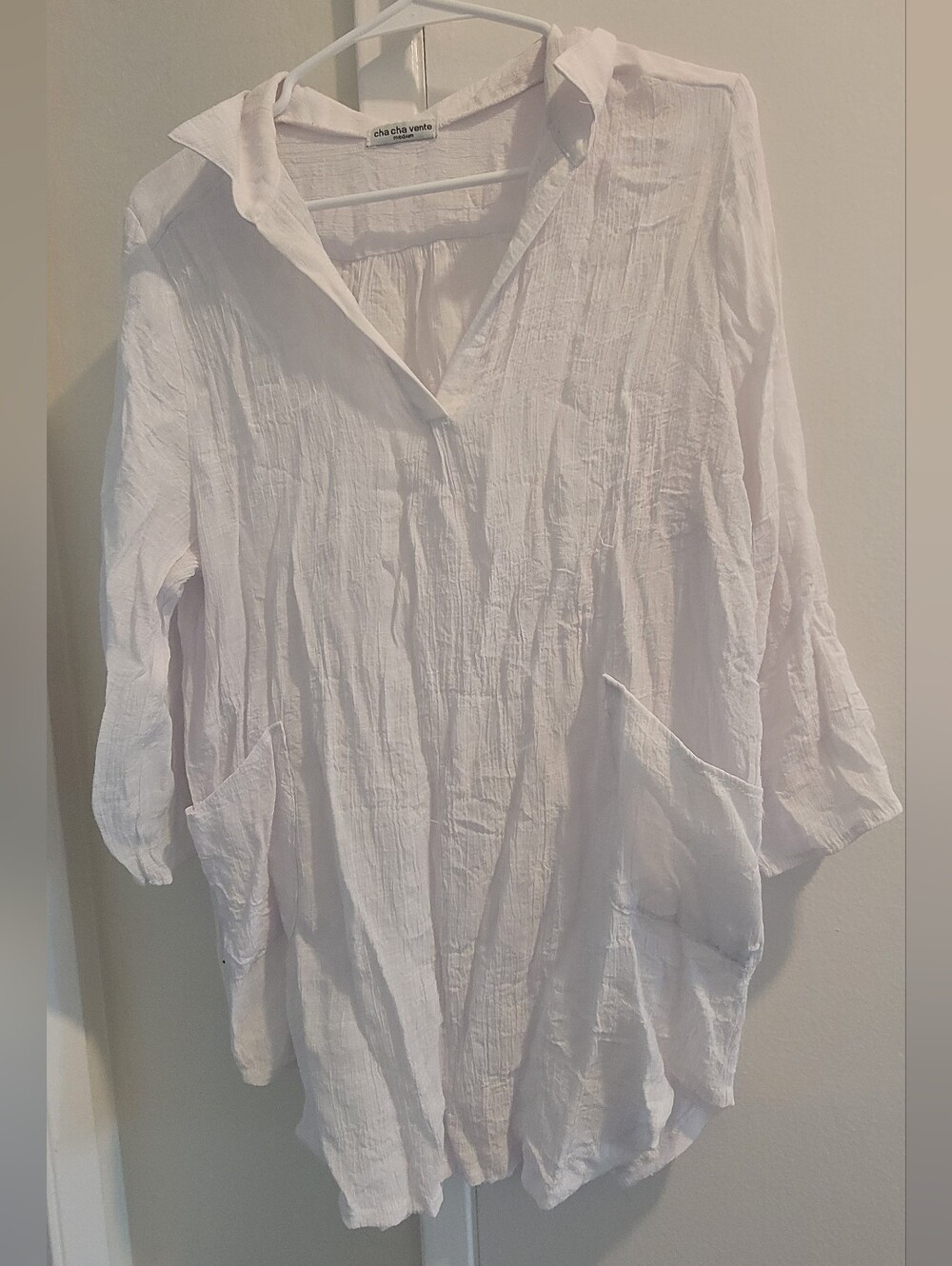 Cha Cha Vente Lightweight Crinkled White Cover-up M